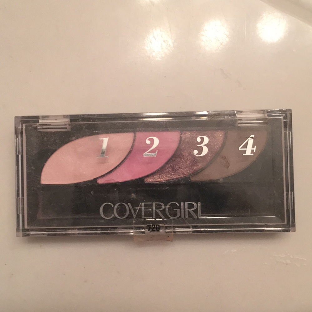 Covergirl 4 type eyeshadow pallet!